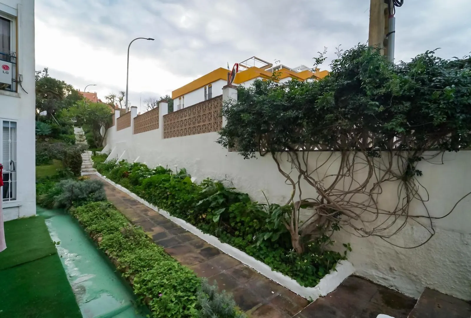 Apartamento Playa La Carihuela Con Piscina Wifi Torremolinos Spain
