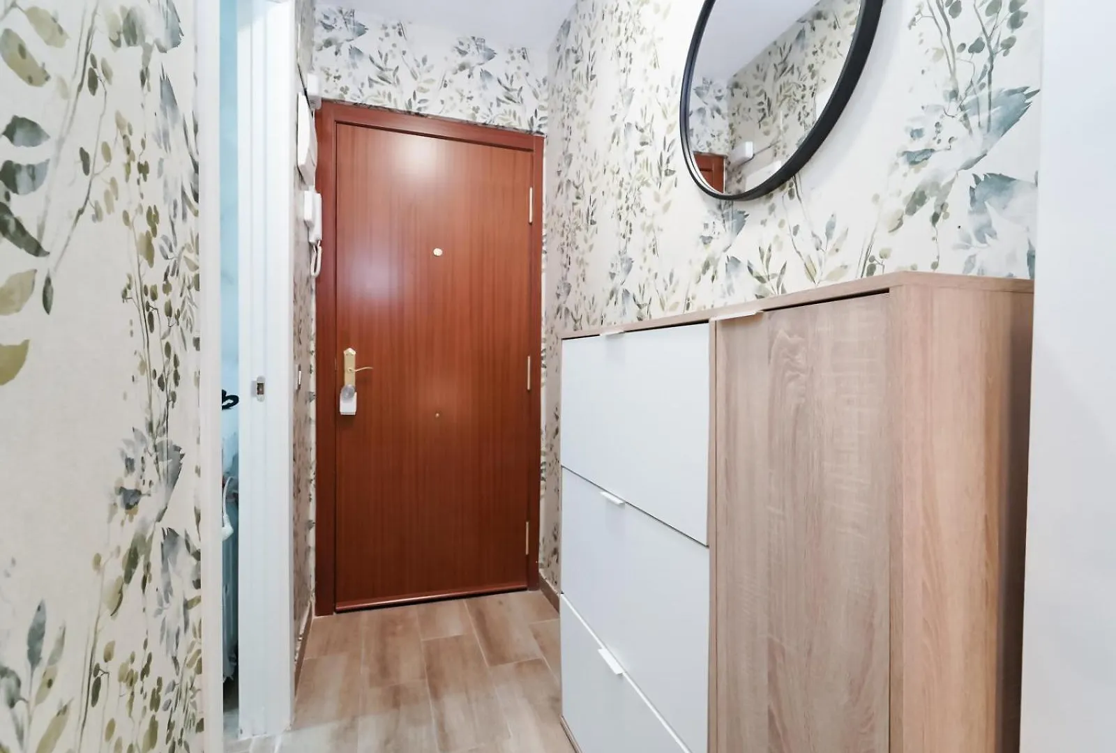 Apartamento Playa La Carihuela Con Piscina Wifi Torremolinos 0*,  Spain