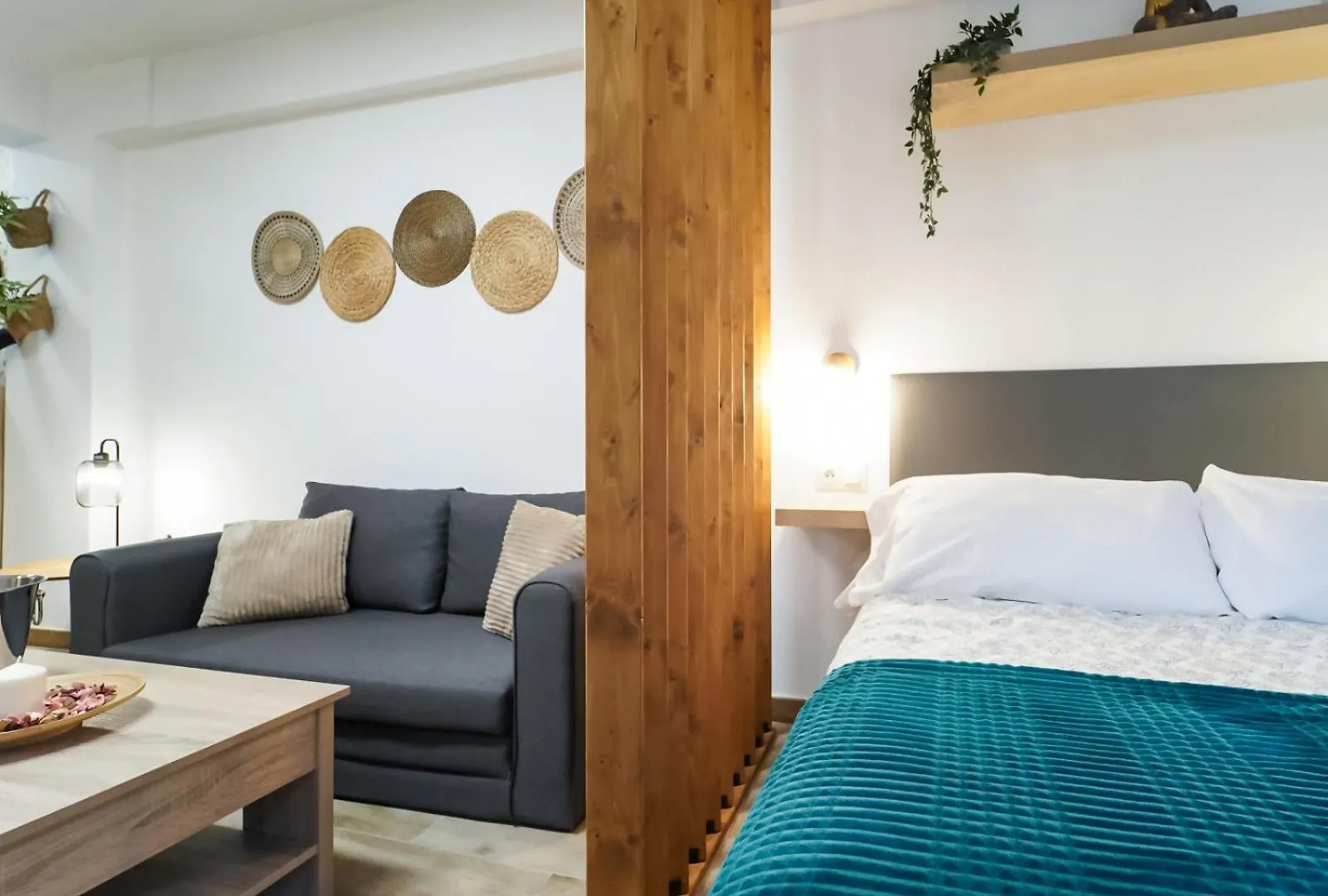 Apartamento Playa La Carihuela Con Piscina Wifi Torremolinos Apartment